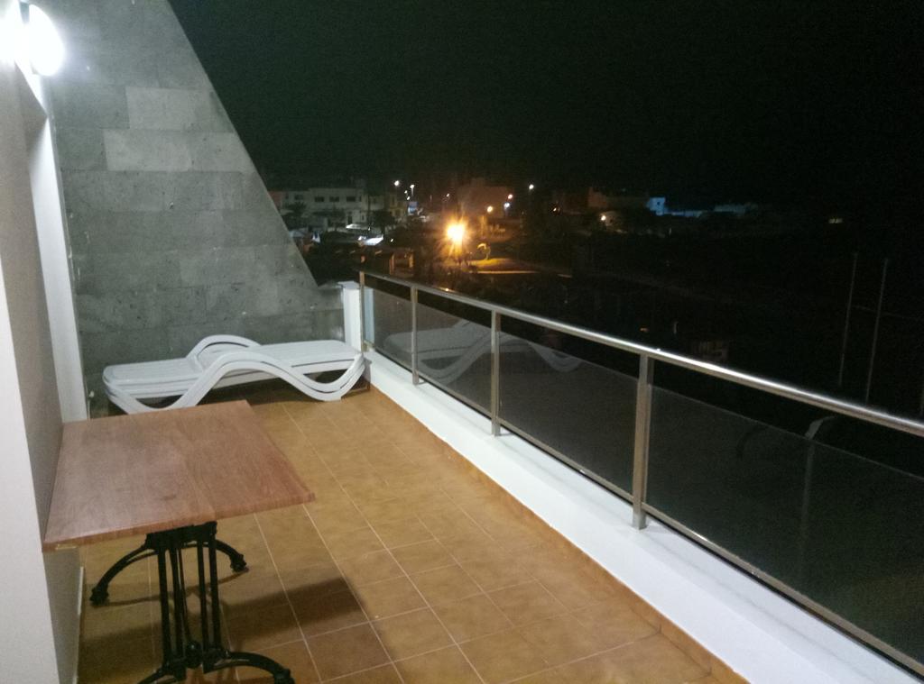 Apartamento Primera Linea De Playa Puerto de las Lajas Екстер'єр фото